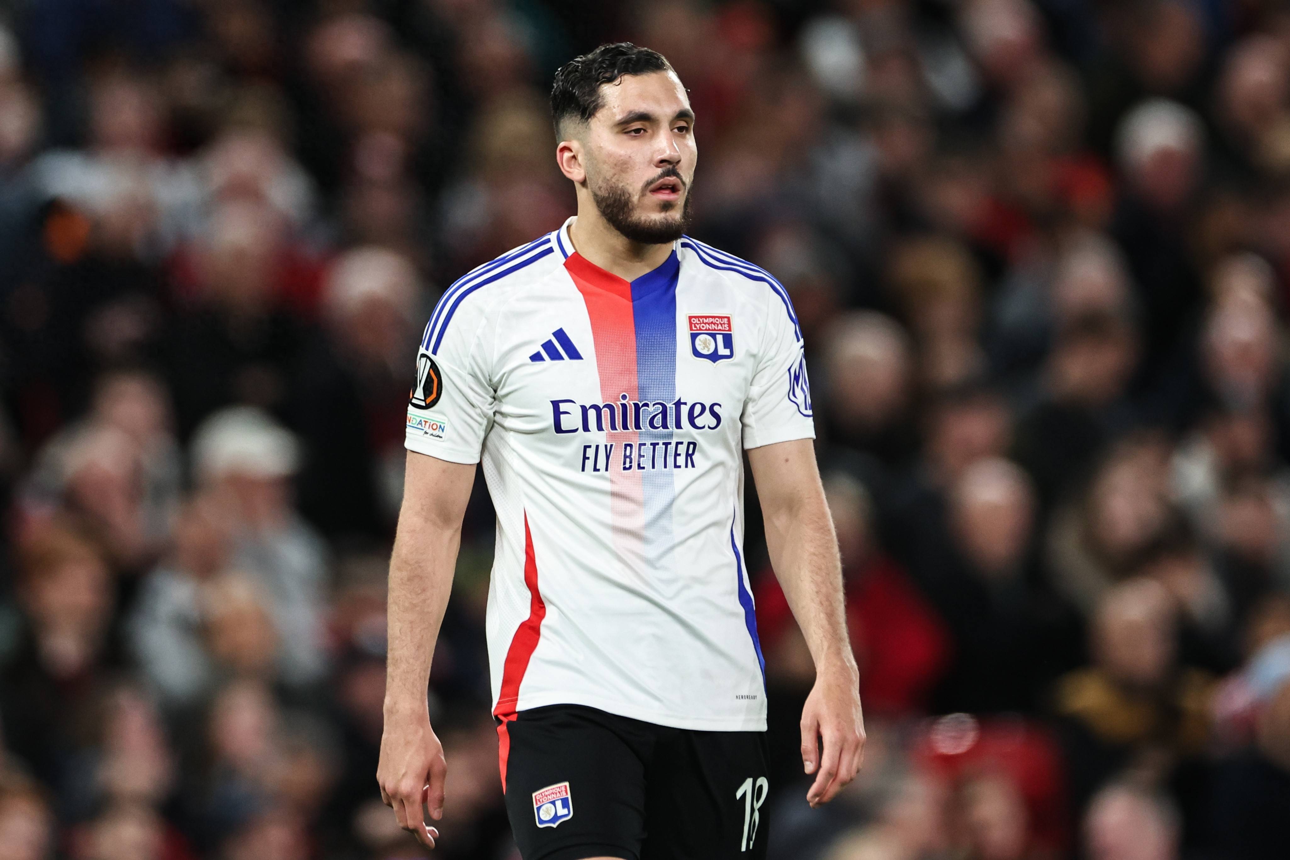 里昂爆冷AC米兰，格拉利什关键制胜的简单介绍