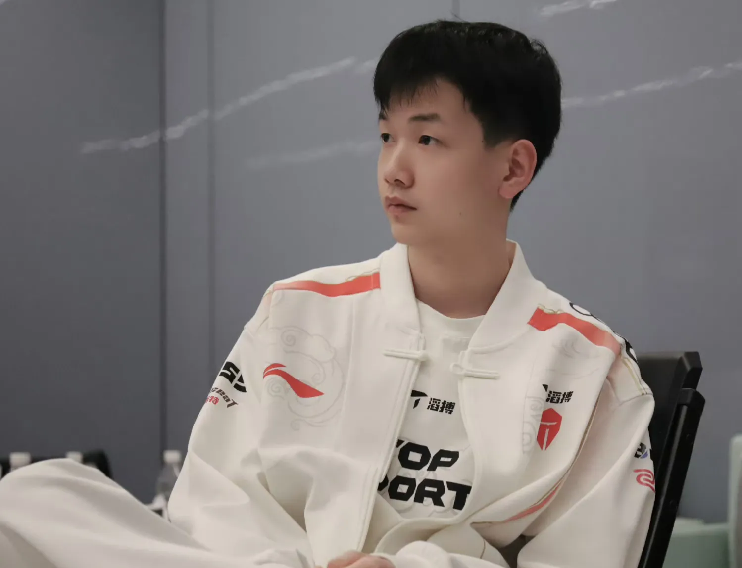 TES完胜DRX，Rekkles惊艳世界的简单介绍