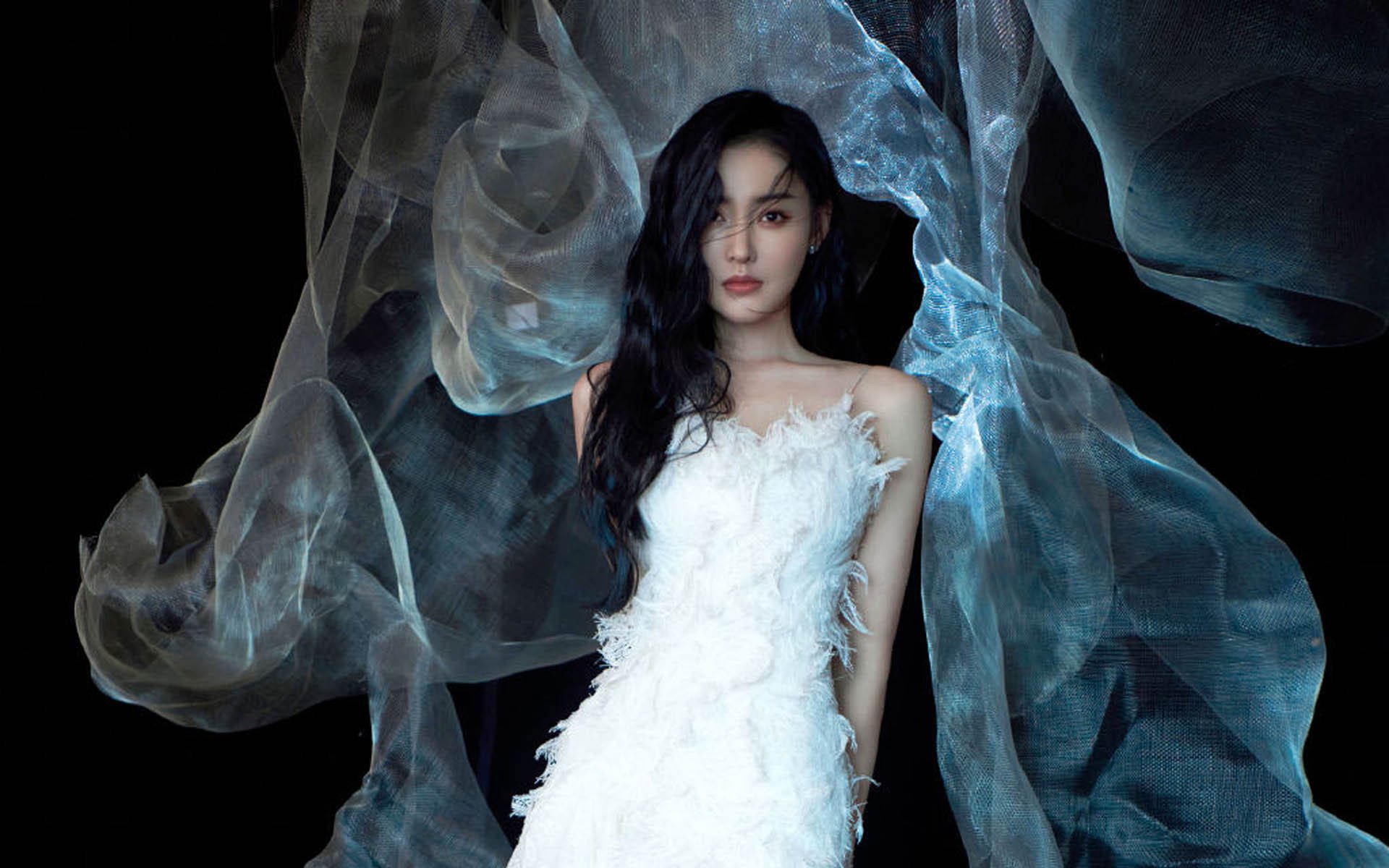 开云体育app-铁骑踏碎琴键，铁血之争中巴尔韦德完成破茧